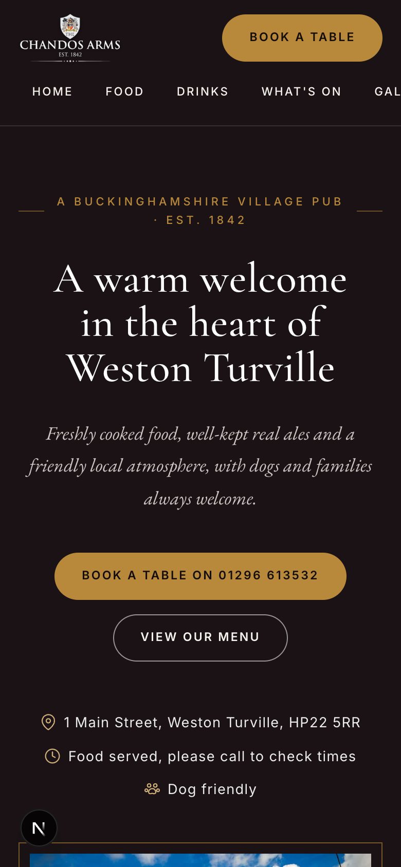 The Luxury style: dark, framed and letter-spaced. for the special occasion.